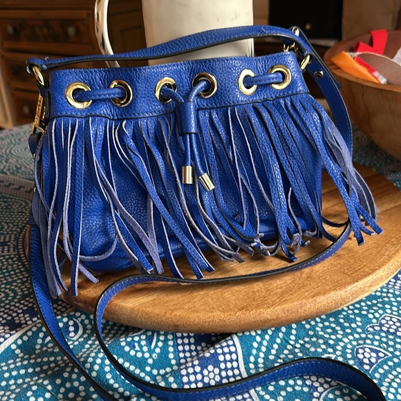 Milly fringe crossbody - Picture 13 of 13